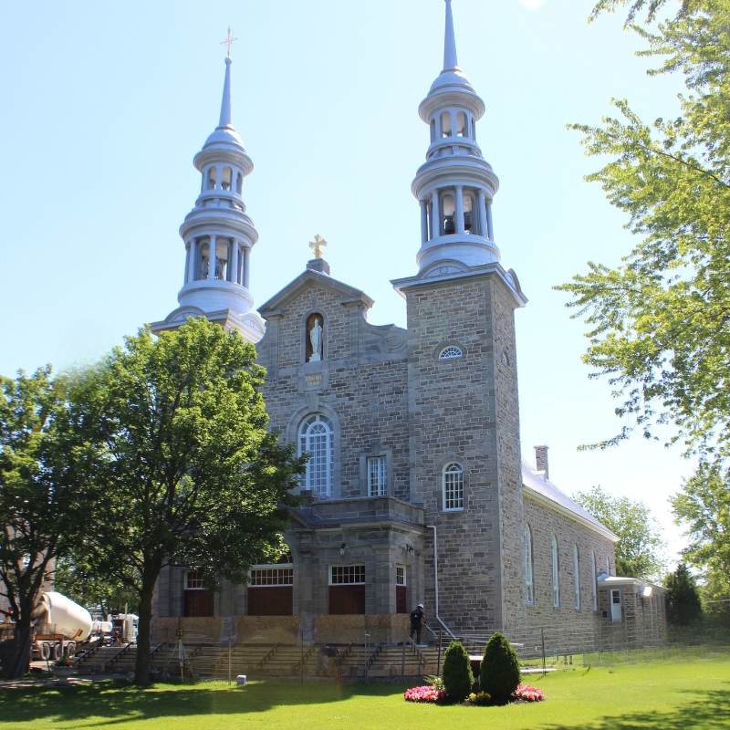 Photo de l'église de Saint-Rémi. Annie Payant & Jasmin Morin.